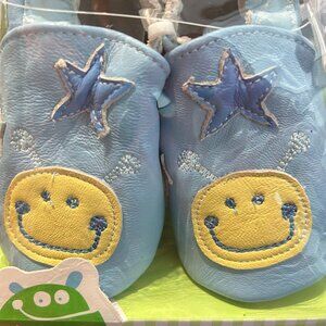 Gagou Tagou‎ Baby Booties Slippers Size 2T Blue Happy Face Design NWT Playful